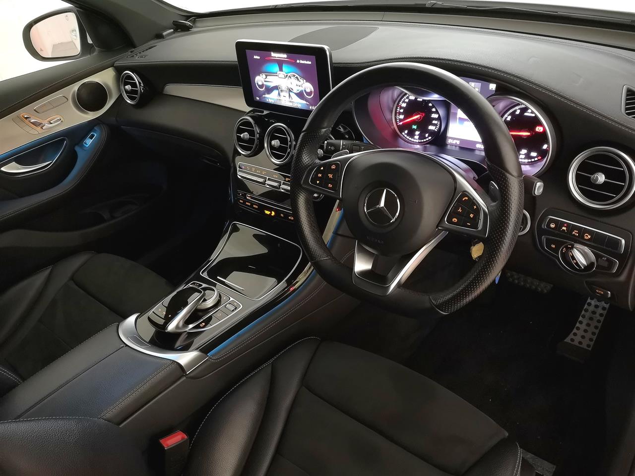2016 Mercedes-Benz GLC 250