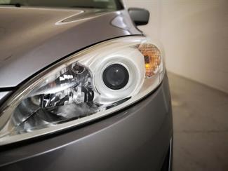 2013 Mazda Premacy - Thumbnail