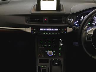 2012 Lexus CT 200H - Thumbnail