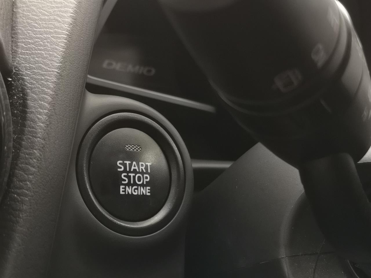 2016 Mazda Demio