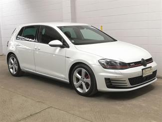 2014 Volkswagen Golf GTI - Thumbnail