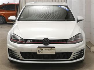 2014 Volkswagen Golf GTI - Thumbnail
