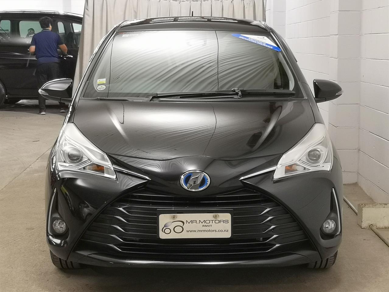 2017 Toyota Vitz