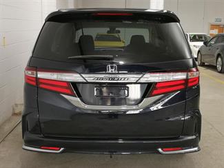 2016 Honda Odyssey - Thumbnail