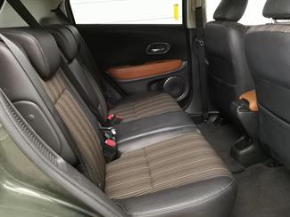 2015 Honda Vezel - Thumbnail
