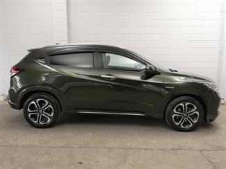 2015 Honda Vezel - Thumbnail