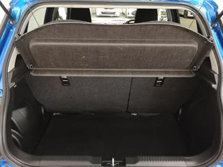 2020 Suzuki Swift - Thumbnail