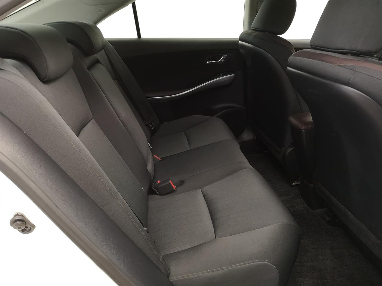 2015 Toyota Sai