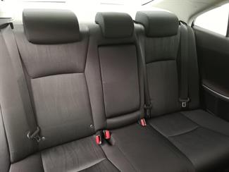 2015 Toyota Sai - Thumbnail