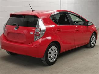 2014 Toyota Aqua - Thumbnail