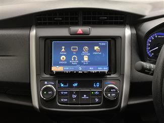 2017 Toyota Corolla - Thumbnail