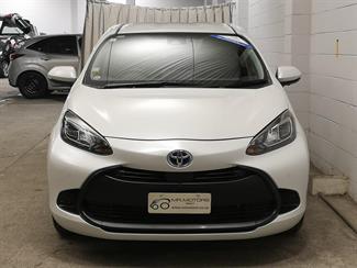 2021 Toyota Aqua - Thumbnail