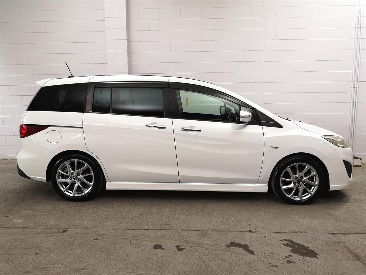 2013 Mazda Premacy