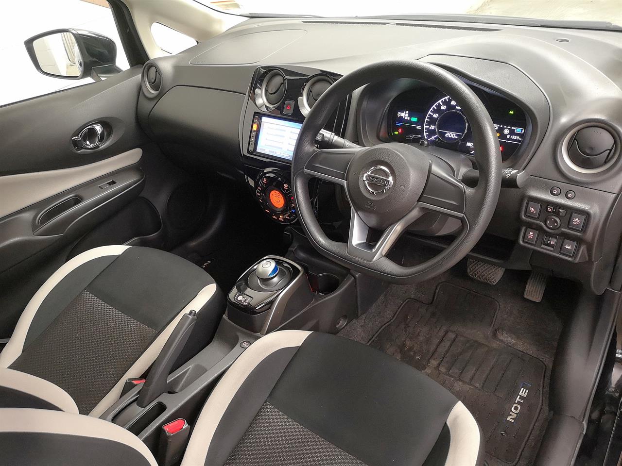 2016 Nissan Note