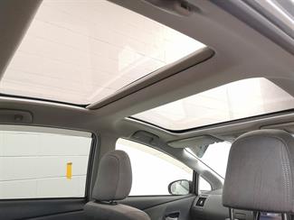 2012 Toyota Prius - Thumbnail