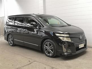 2012 Nissan Elgrand - Thumbnail