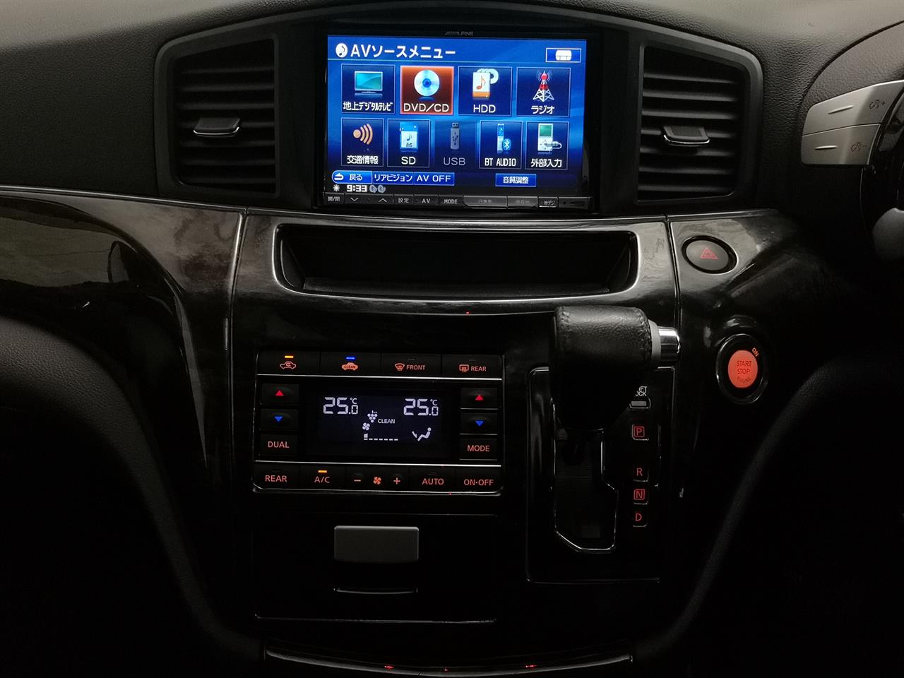 2012 Nissan Elgrand