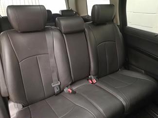 2012 Nissan Elgrand - Thumbnail