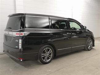 2012 Nissan Elgrand - Thumbnail