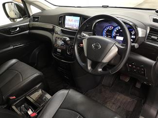 2012 Nissan Elgrand - Thumbnail