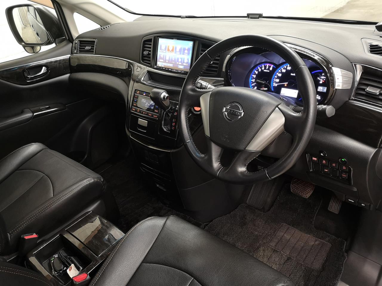 2012 Nissan Elgrand