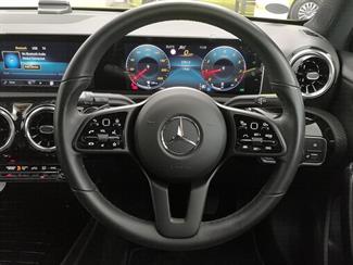 2020 Mercedes-Benz A180 - Thumbnail