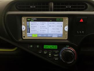 2012 Toyota Aqua - Thumbnail