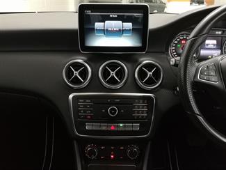 2016 Mercedes-Benz A 180 - Thumbnail