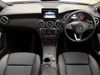 2016 Mercedes-Benz A 180 - Thumbnail