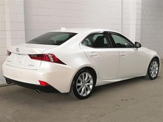 2015 Lexus IS 200T - Thumbnail