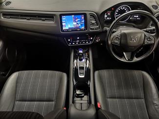 2017 Honda Vezel - Thumbnail