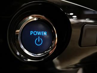 2016 Toyota Prius - Thumbnail