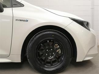 2020 Toyota Corolla - Thumbnail
