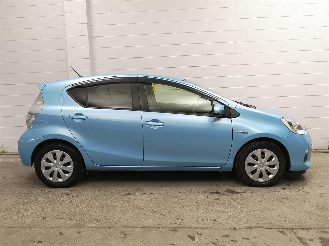 2012 Toyota Aqua