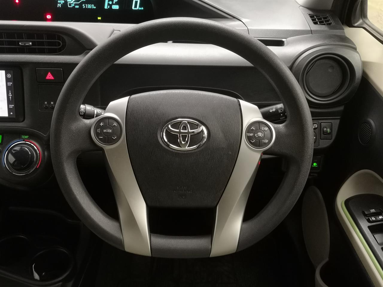 2012 Toyota Aqua
