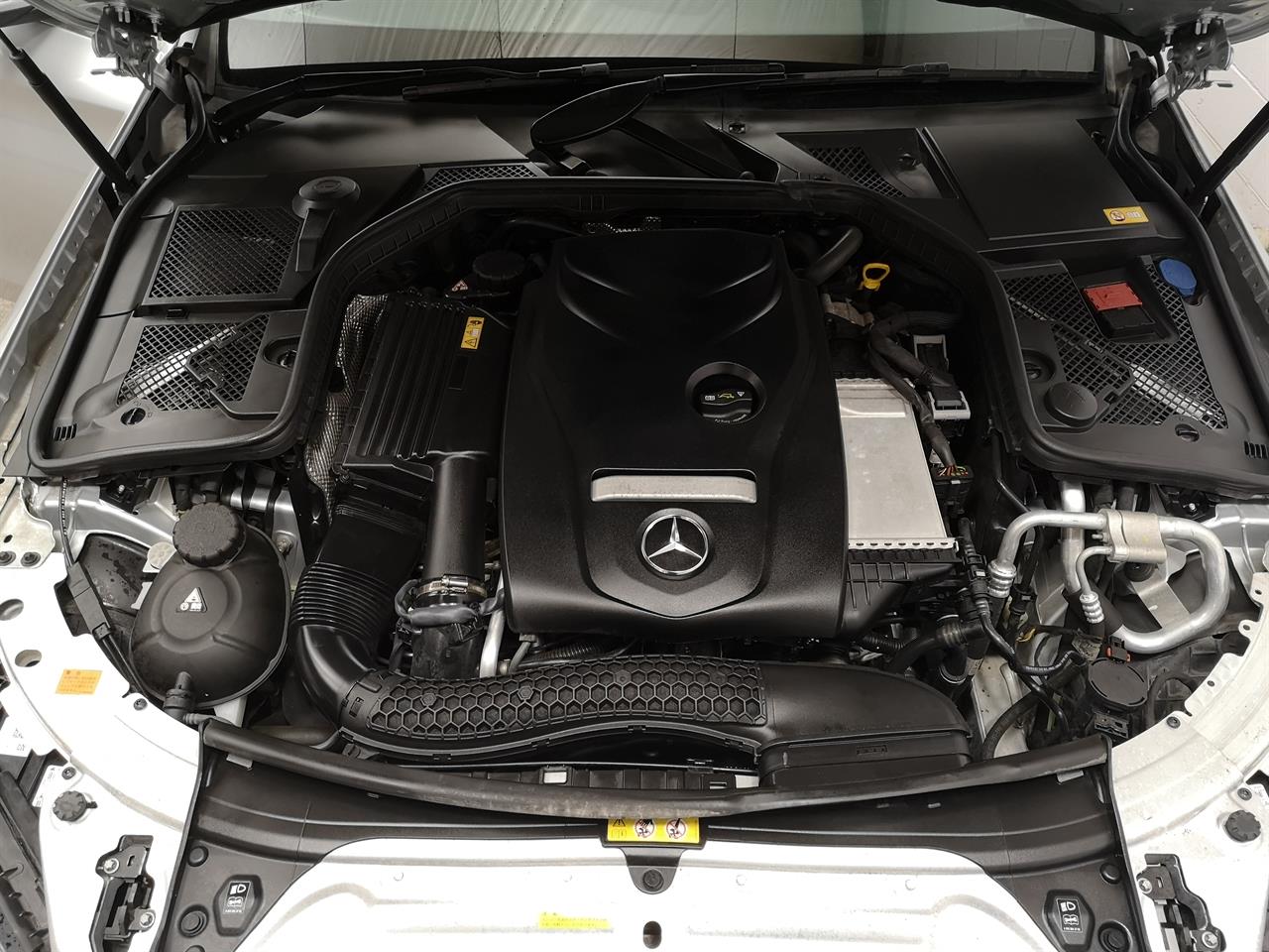 2015 Mercedes-Benz C 200