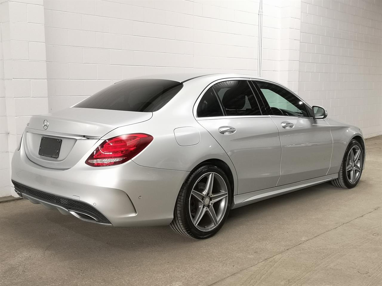 2015 Mercedes-Benz C 200