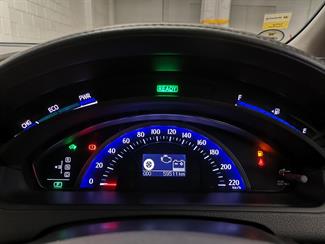 2014 Toyota Sai - Thumbnail