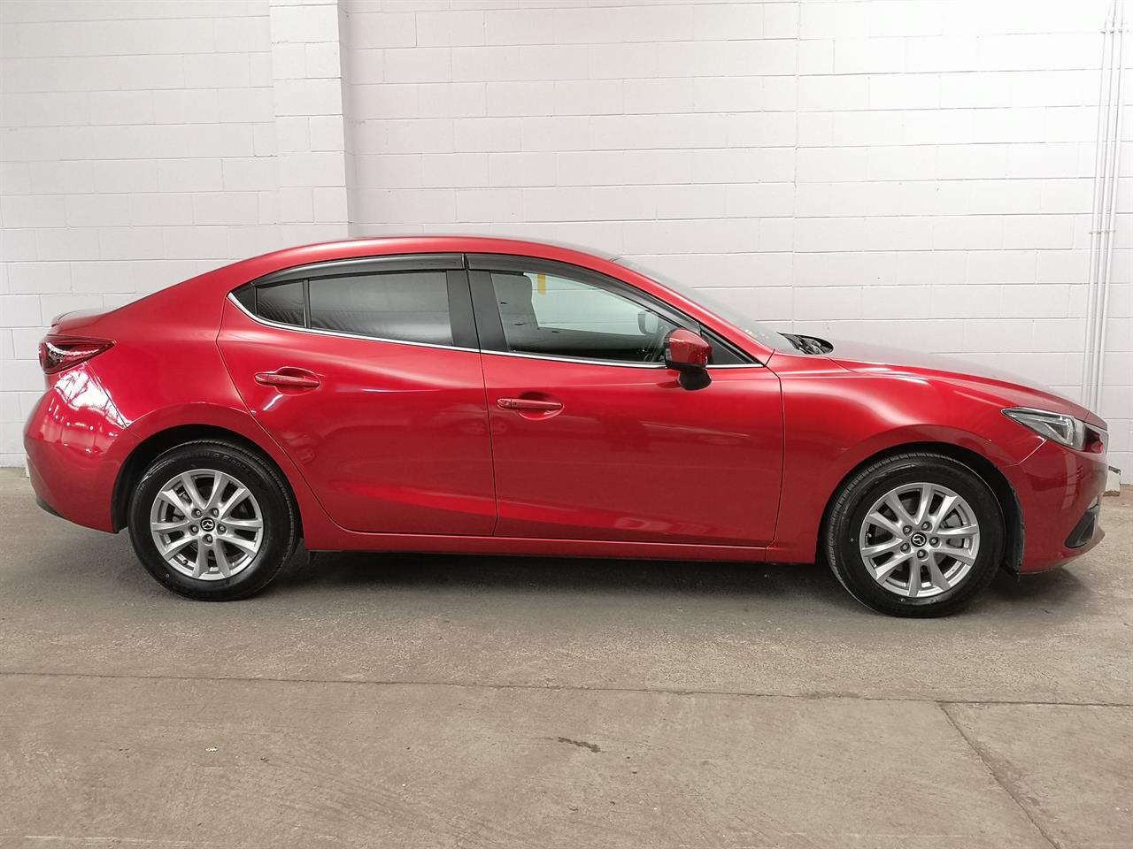 2014 Mazda Axela