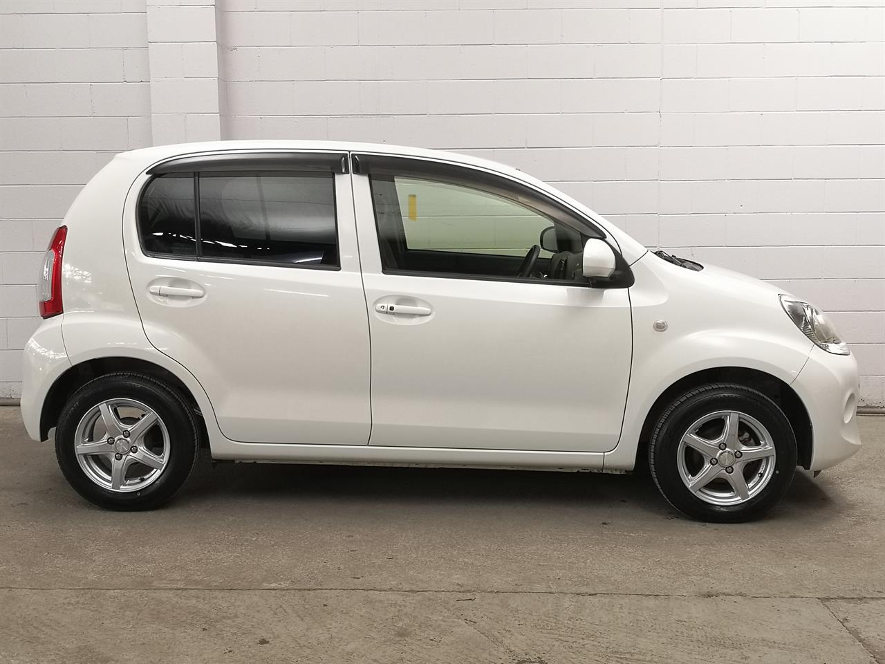 2015 Toyota Passo