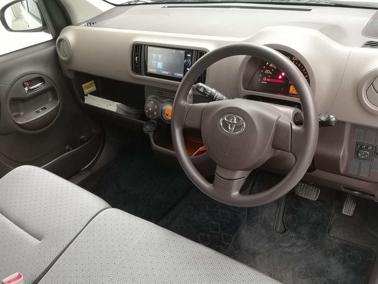 2015 Toyota Passo