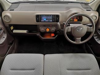 2015 Toyota Passo - Thumbnail