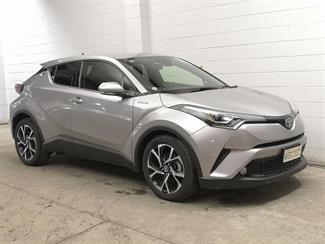2017 Toyota C-HR - Thumbnail
