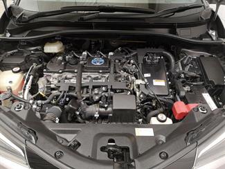 2017 Toyota C-HR - Thumbnail
