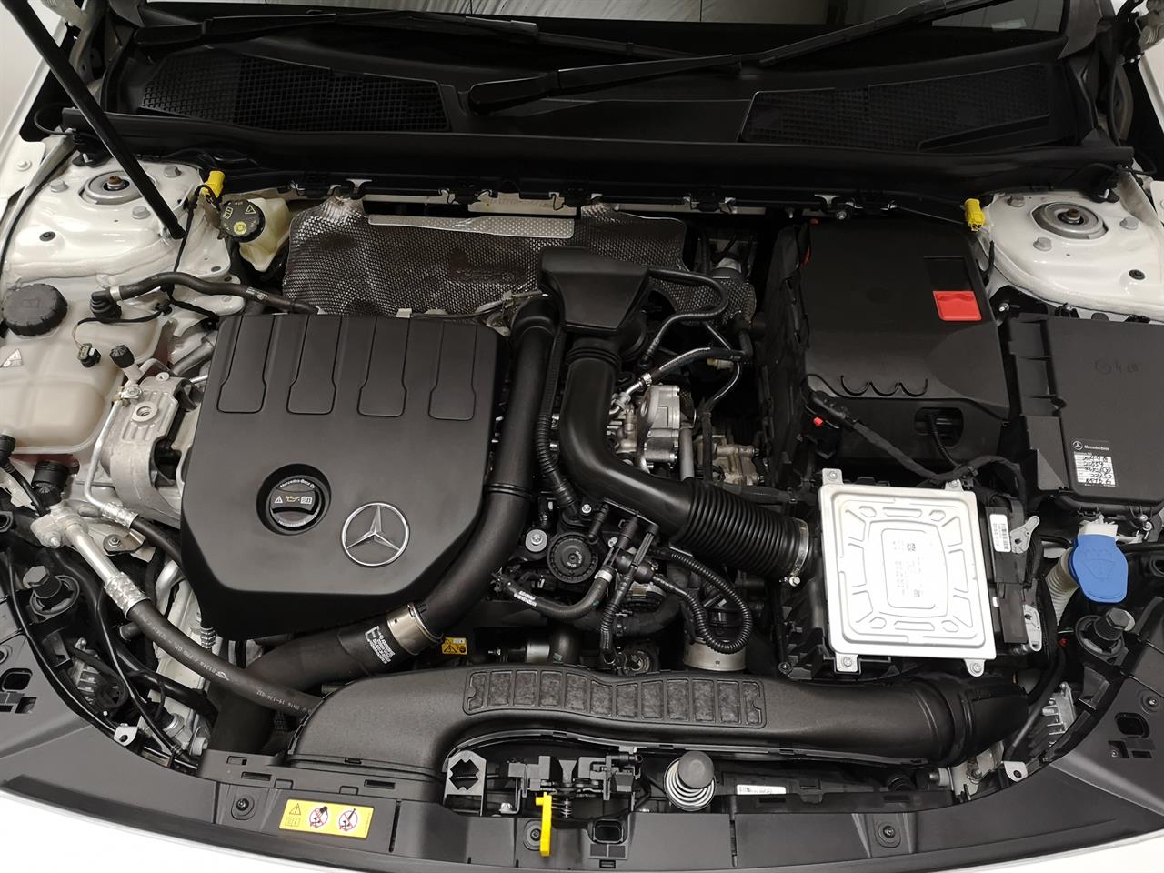 2020 Mercedes-Benz A 180