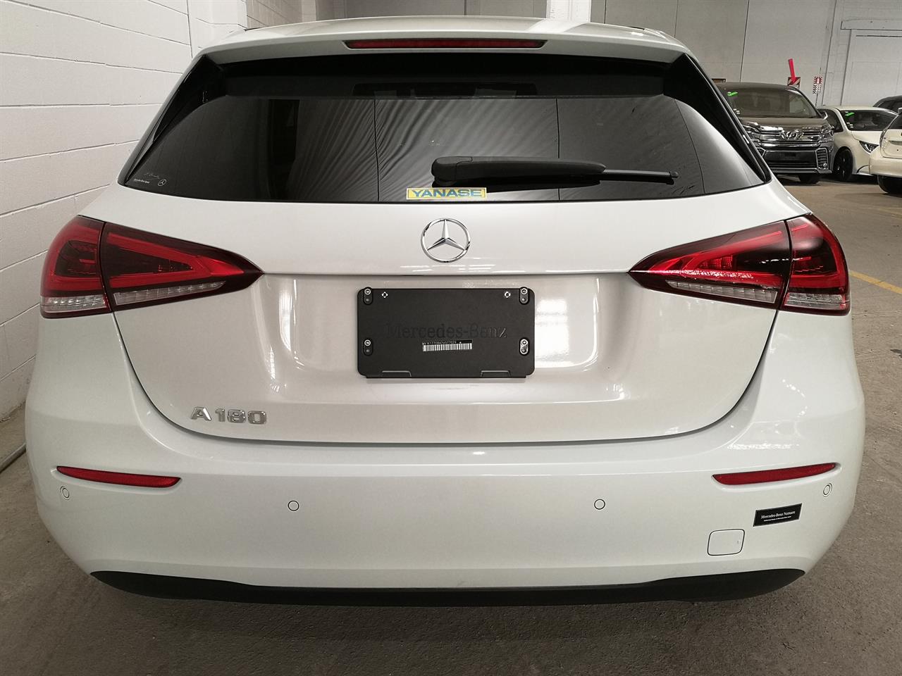 2020 Mercedes-Benz A 180