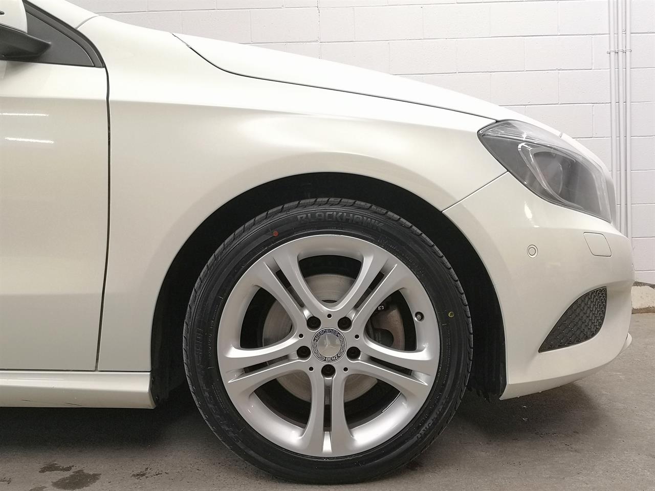 2013 Mercedes-Benz A 180