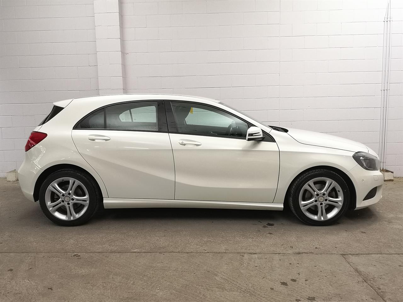 2013 Mercedes-Benz A 180