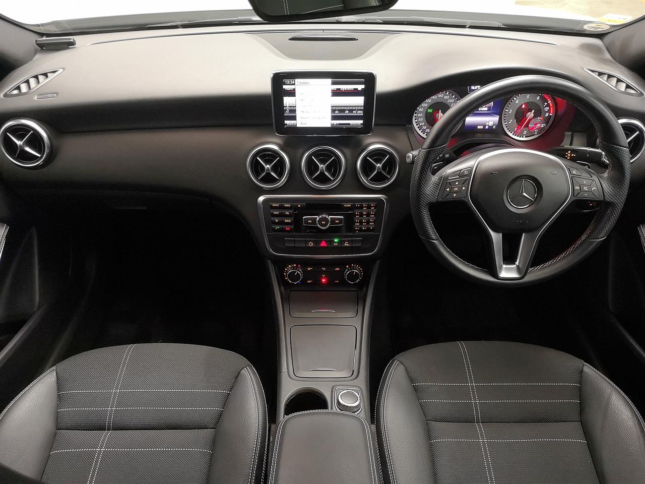2013 Mercedes-Benz A 180