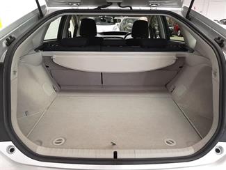 2012 Toyota Prius - Thumbnail